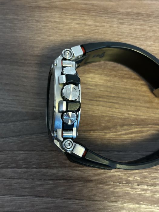 Casio G-Shock MTG-B1000D-1AER