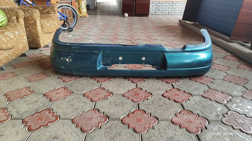 Продам задний бампер от subaru impreza