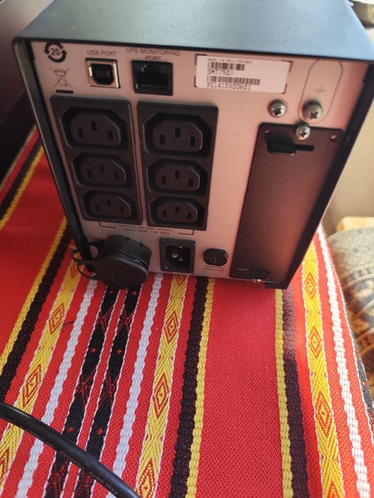 Apc pro 900/ Apc Smart ups 750