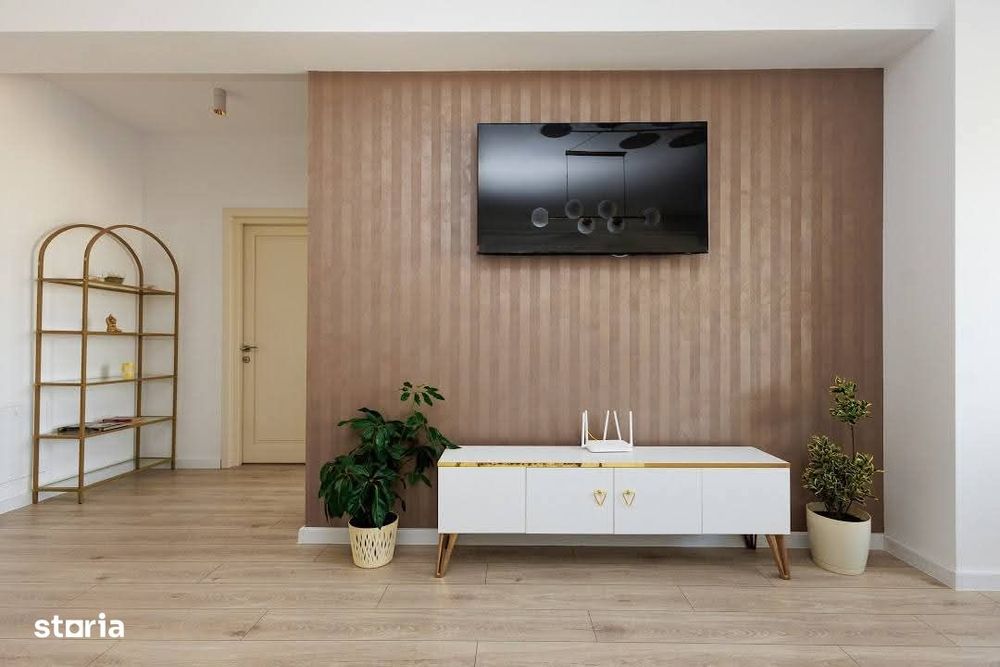 Se închiriază apartament 3camere bloc nou loc parcare curte interioara
