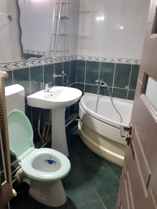 Chirie apartament 2 camere  PB decomandat zona Decebal