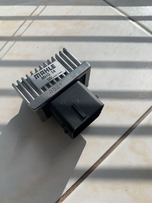 Реле за подгревни свещи MAHLE