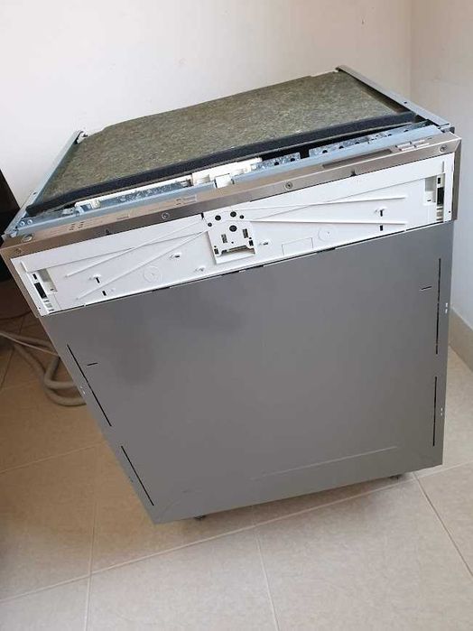 Miele - Auto Open - QuickPowerWash - Съдомиялна - Пълно Вграждане 60см