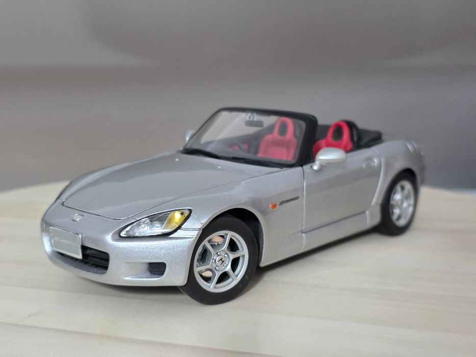 Macheta Auto 1/18 Maisto Honda S2000