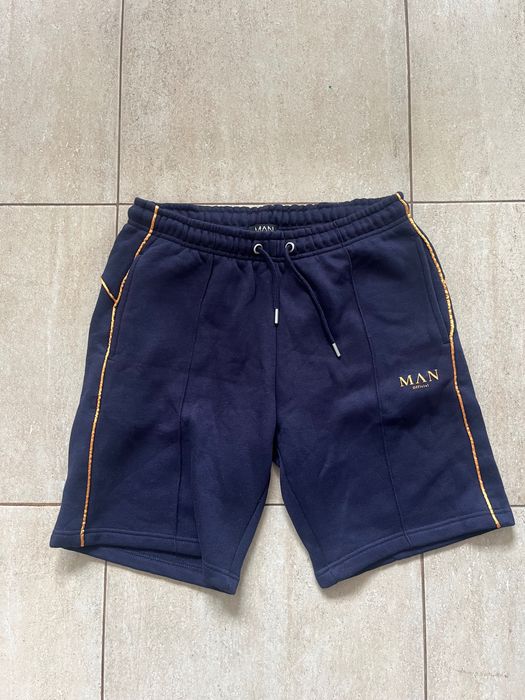 Нови къси панталонки Boohoo MAN