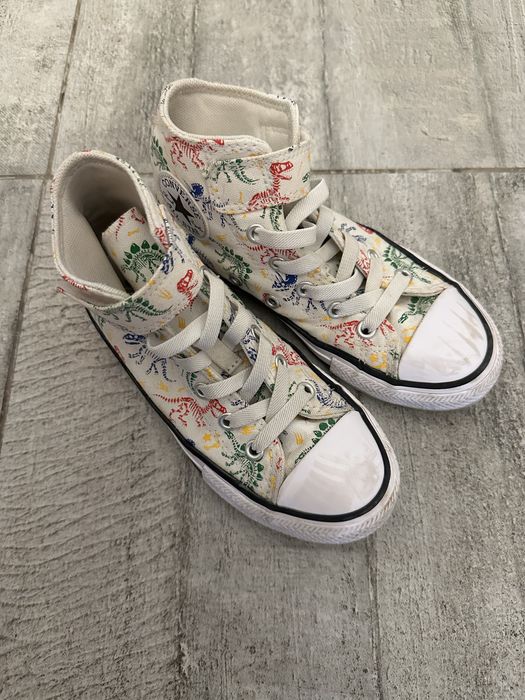 Обувь на девочку  Converse , размер 31-32, оригинальные.