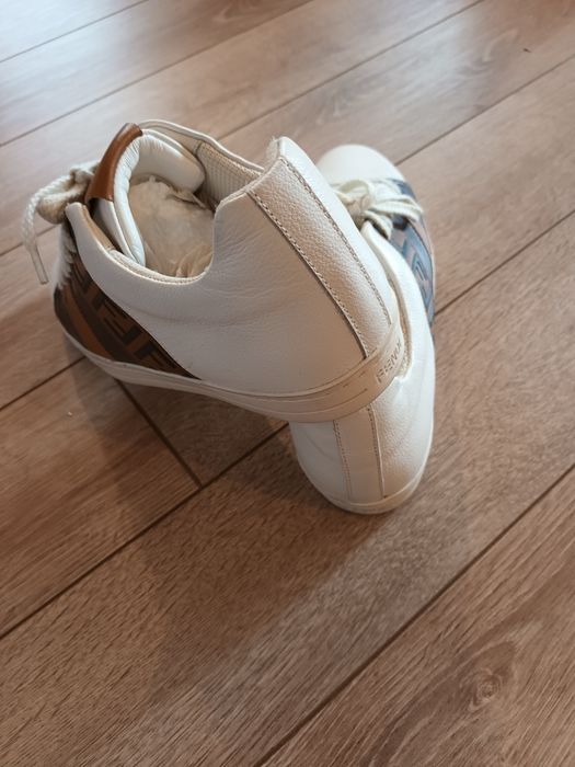 Louis Vuitton Fendi кецове