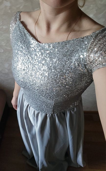 Продаю вечерние платья