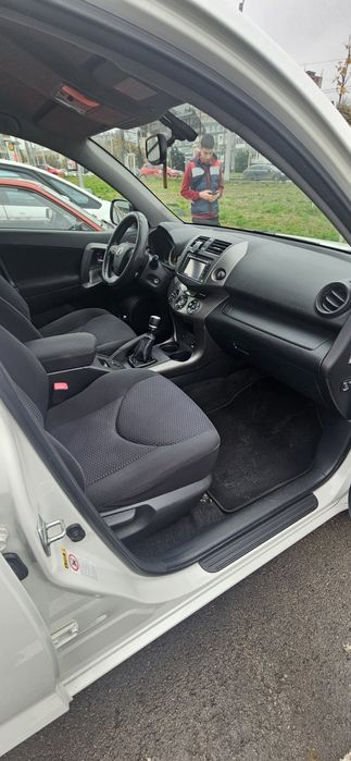 Toyota rav4 Тойота рав4