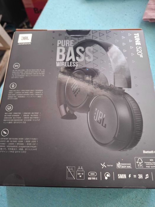 Casti JBL TUNE 520BT