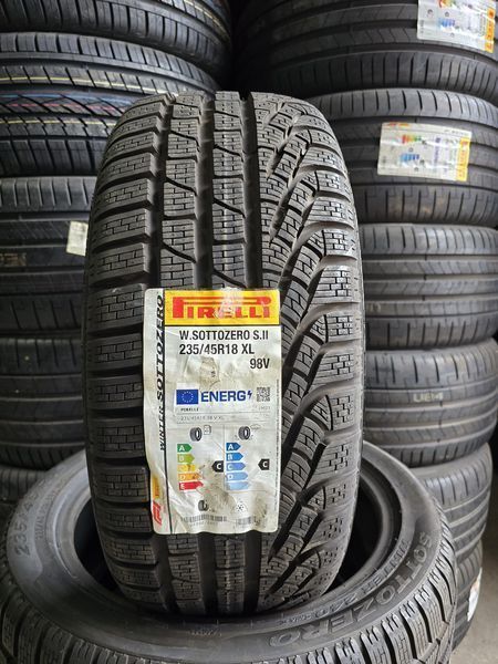 235/45/18 PIRELLI 4бр