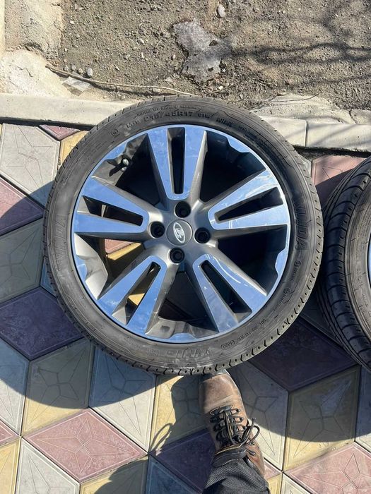 диски и покрышки 215/45/R17