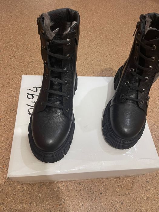 Кожаные зимние сапоги