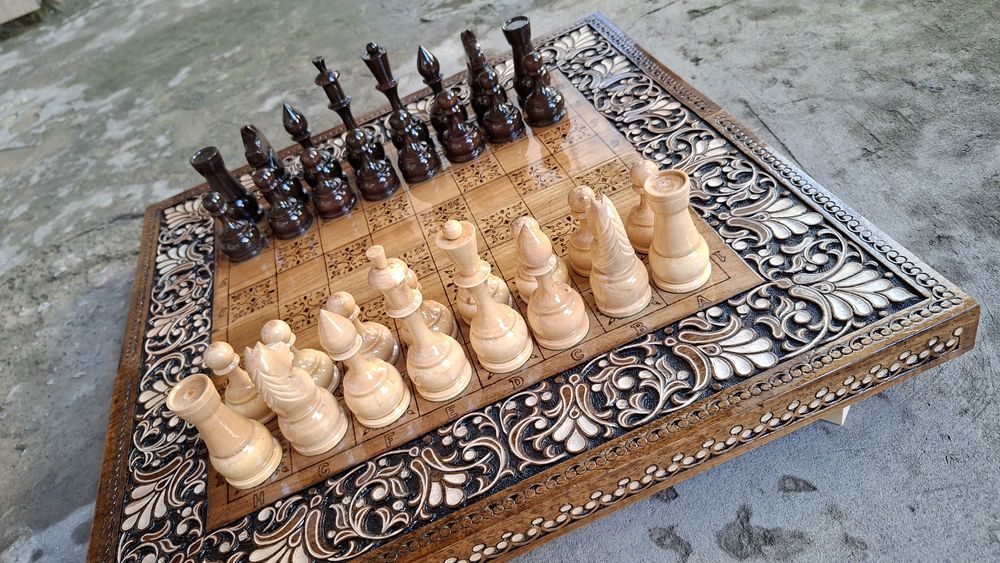 Шахматный фигура из дерево  глянцвый матовый полу матовый