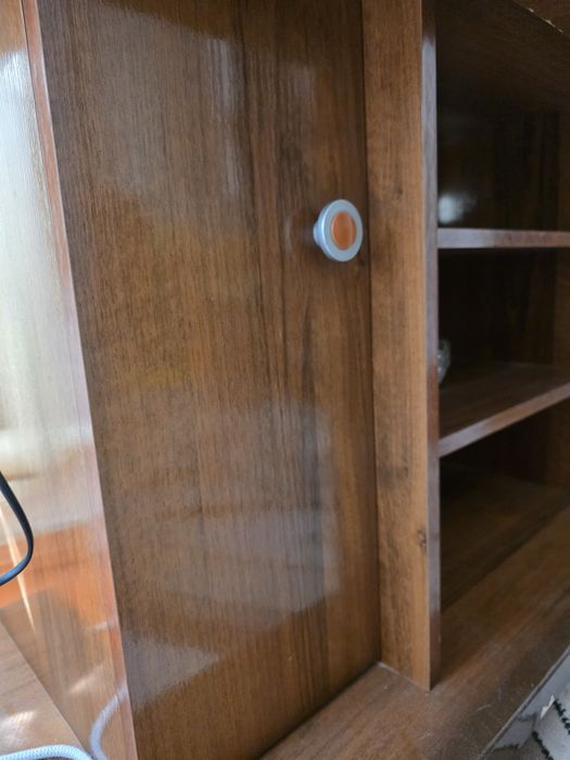 Тумбочка под телевизор