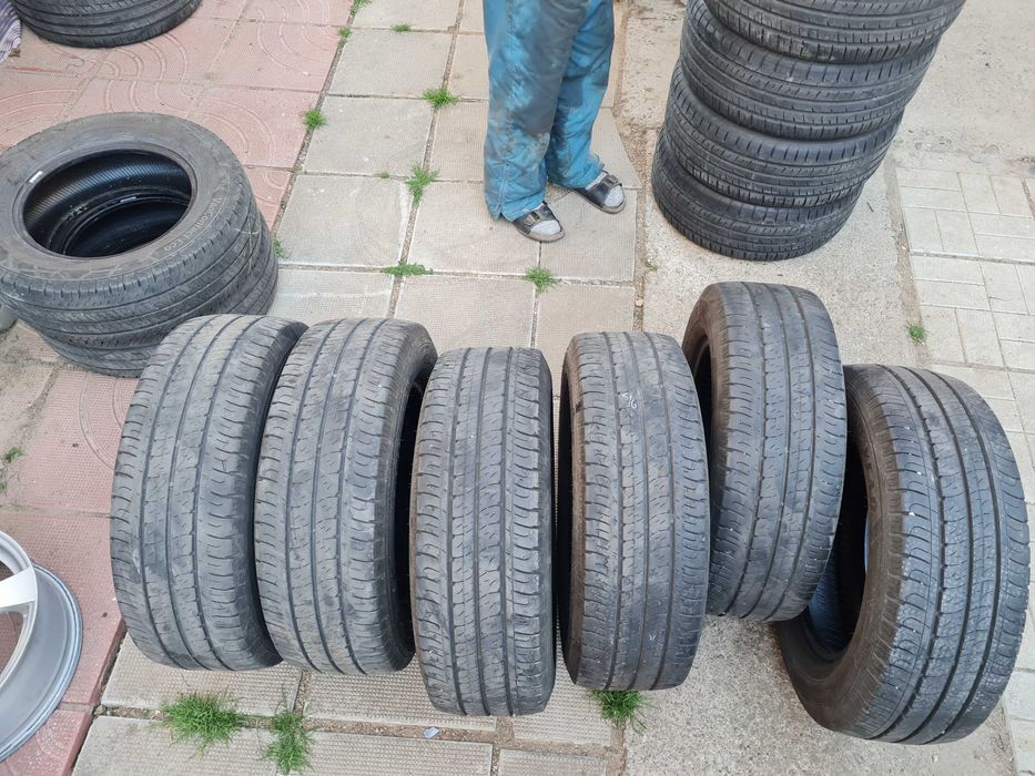 Летни гуми 215 65 16c