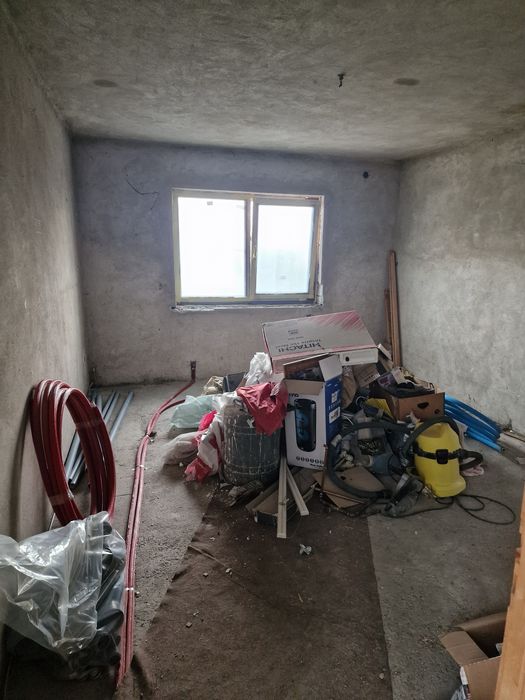 Inchiriez spatiu birouri,clinica medicala,spatiul este in curs de amenajarela ,spatiul este on curs de amenajare