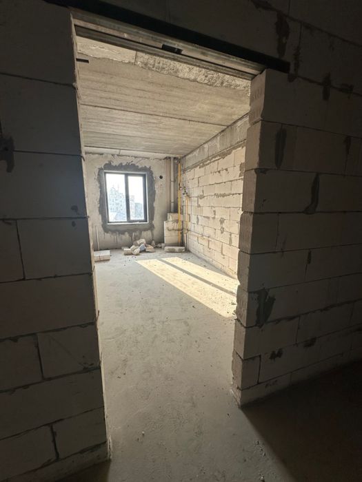 Шахристанская 4-х комнатная СРОЧНО