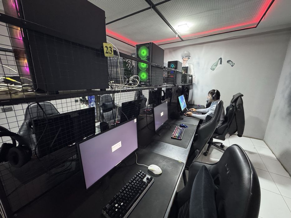 Компютер клуб сотилади