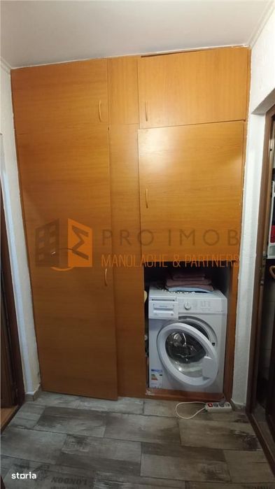 Apartament 2 camere cf 1 semidecomandat zona Micro 3
