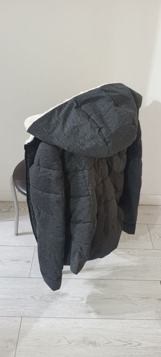 Geacă gri damă cu blăniță albă