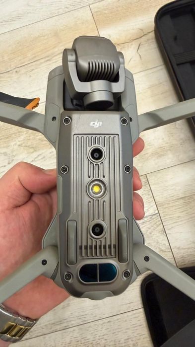 Drona Dji Air 2S