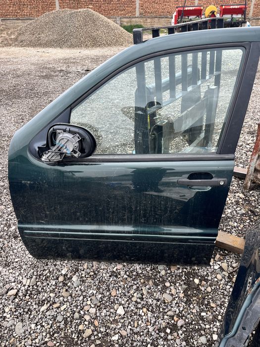 Продавам части за Мл 163