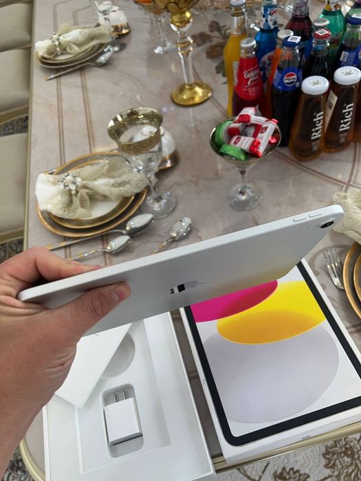 Ipad 11 A16 model