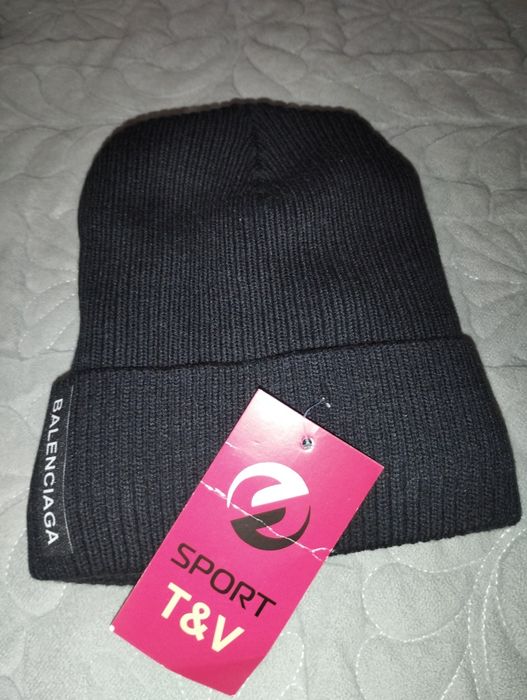 Женский головной убор