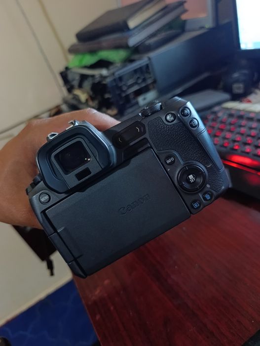Canon R tez sotiladi
