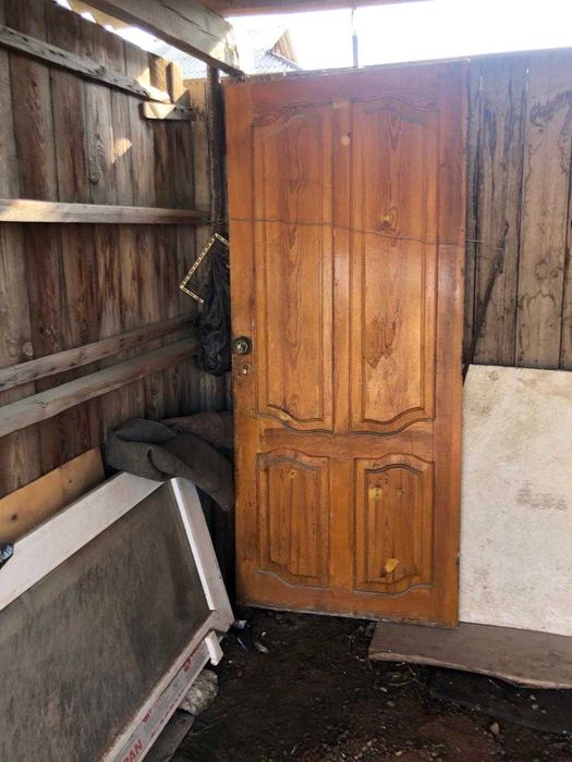 Двери б\у в хорошем состоянии