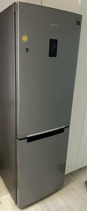 холодильник бу сатылады