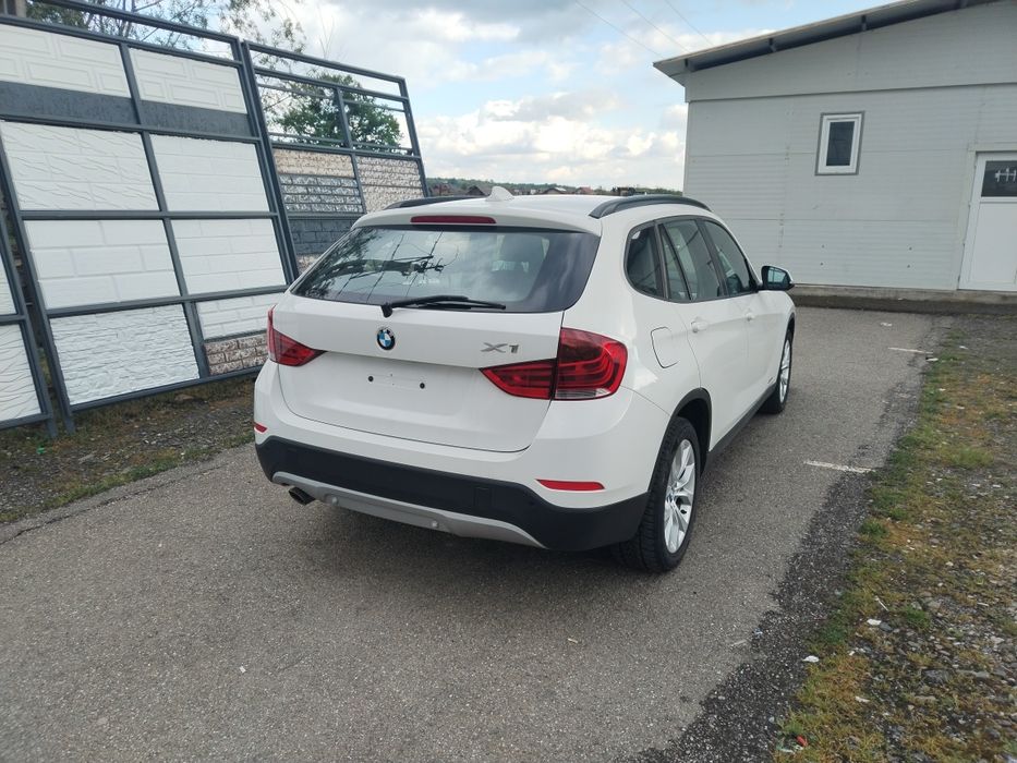 BMW X1 2013 — imagine 3
