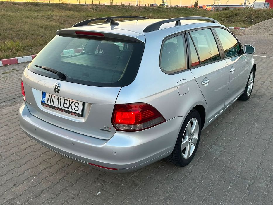 Volkswagen Golf 2012 diesel, 4.690 € — imagine 2