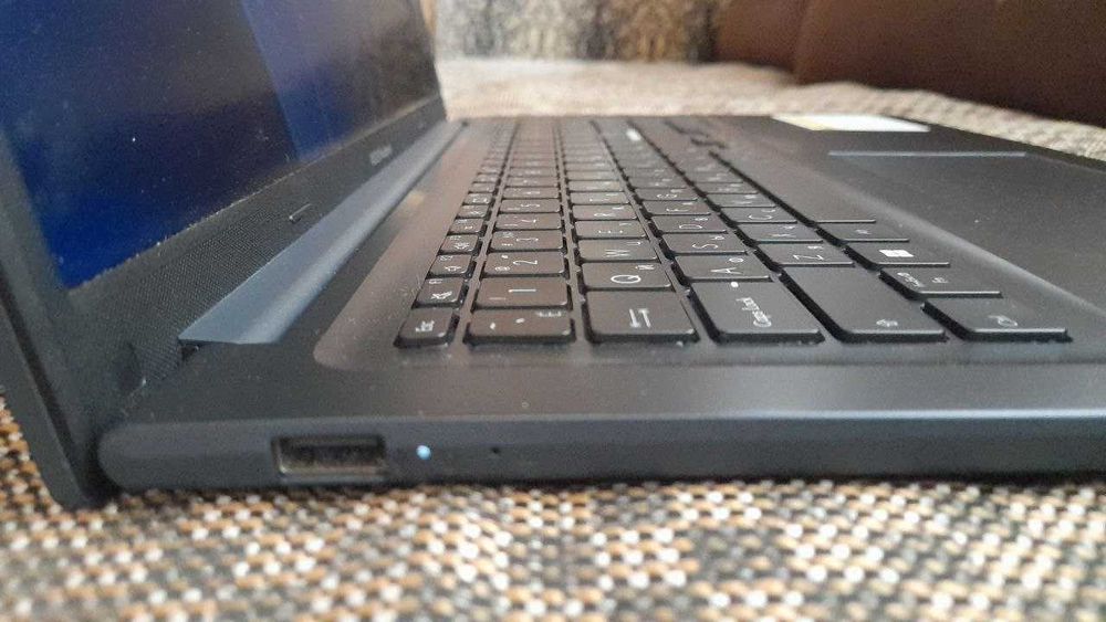 17.3" Ноутбук ASUS Vivobook X1704ZA-AU123 синий