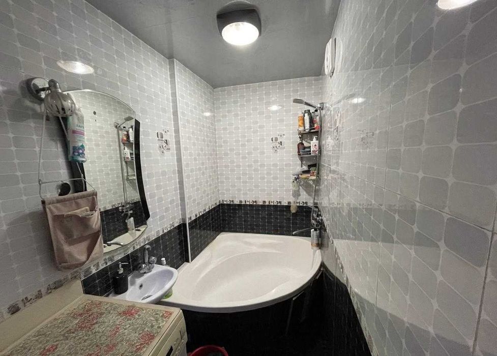 Квартира 3/5/5 ул.Мукими, метро Новза. + парковочное место(12)