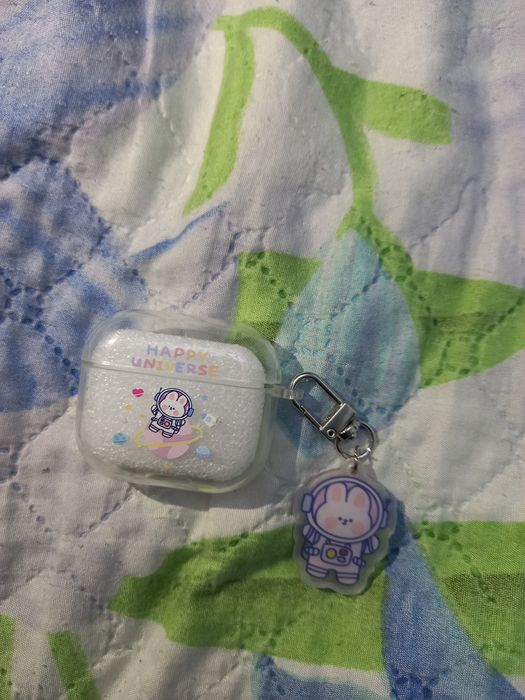 Чехол на AirPods Pro