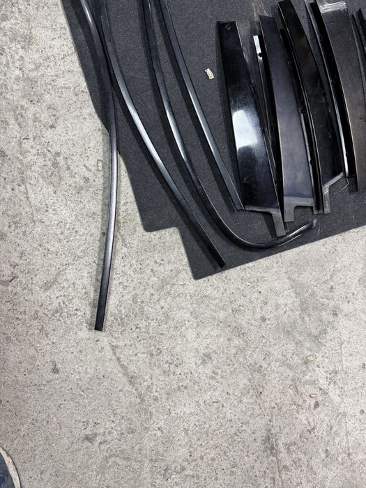 Черни лайсни БМВ Е60