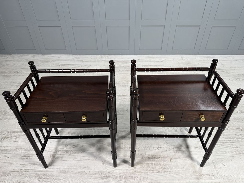 Нощни шкафчета в колониален стил Р294