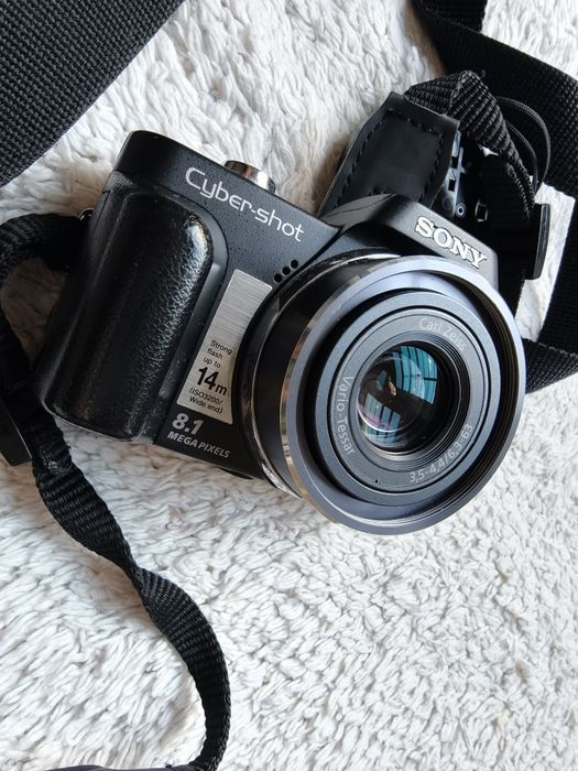Panasonic Lumix TZ1 с Leica обектив + Sony H3 (10x zoom)и  10х оптичен zoom