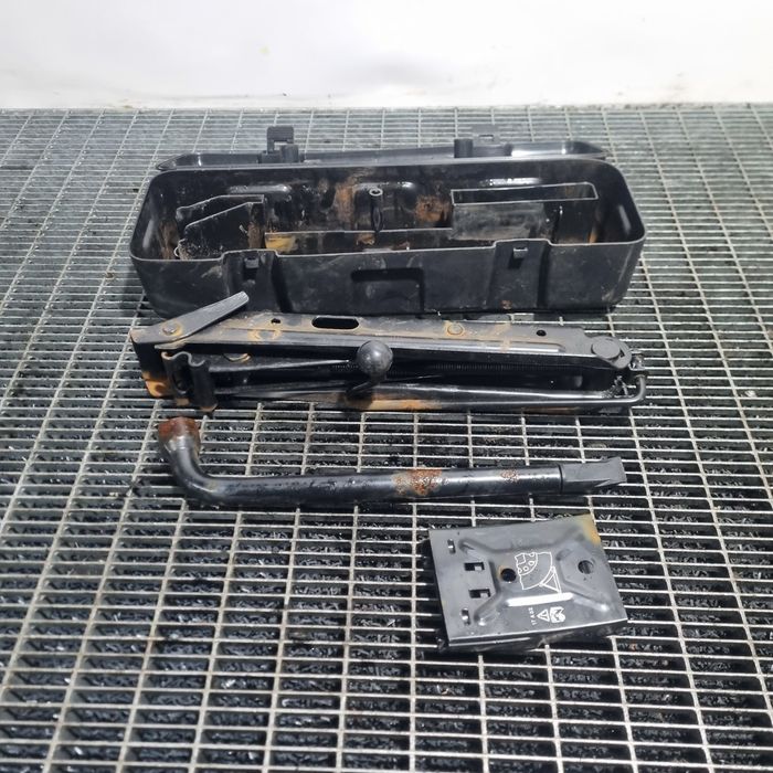 Cric Land Rover Freelander 1 1998 - 2006 (1441) NU Garantie