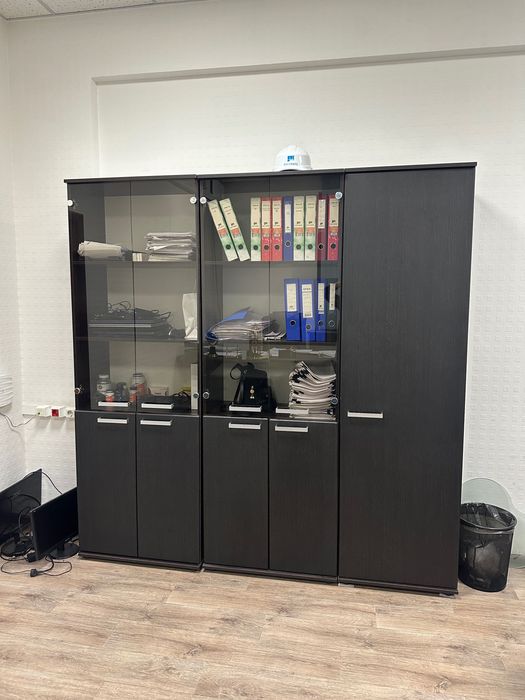 Офисные шкафы разных видов