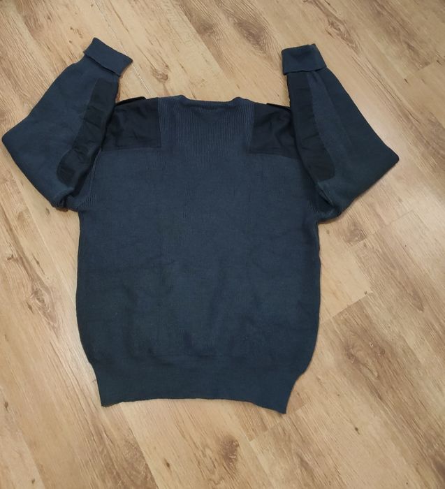 Pulover din lână  mărimea 50 L