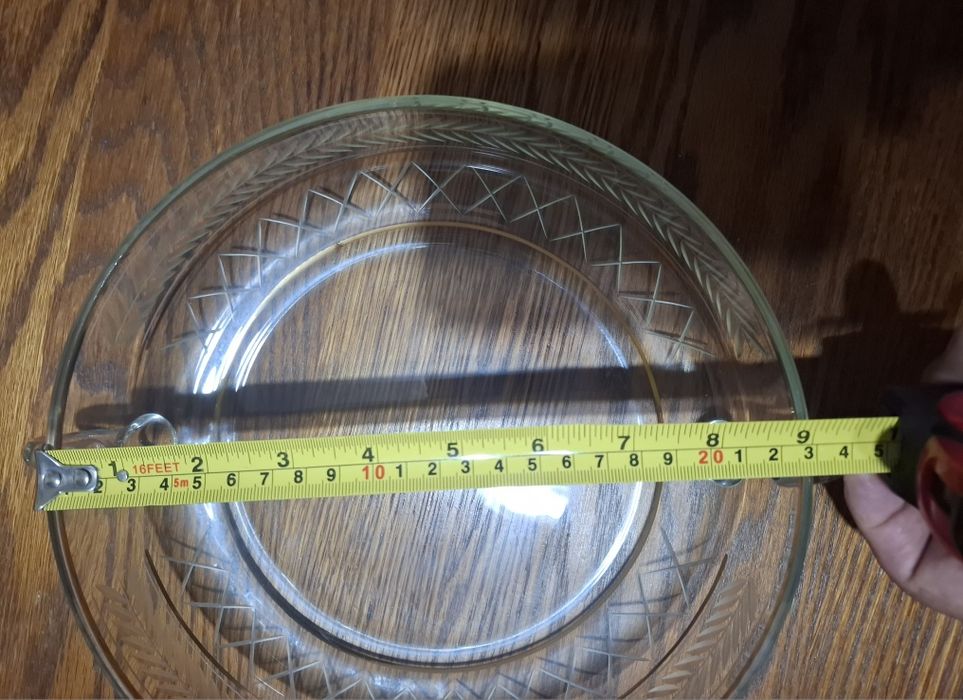 Сервиз от стъклени купички,античен.