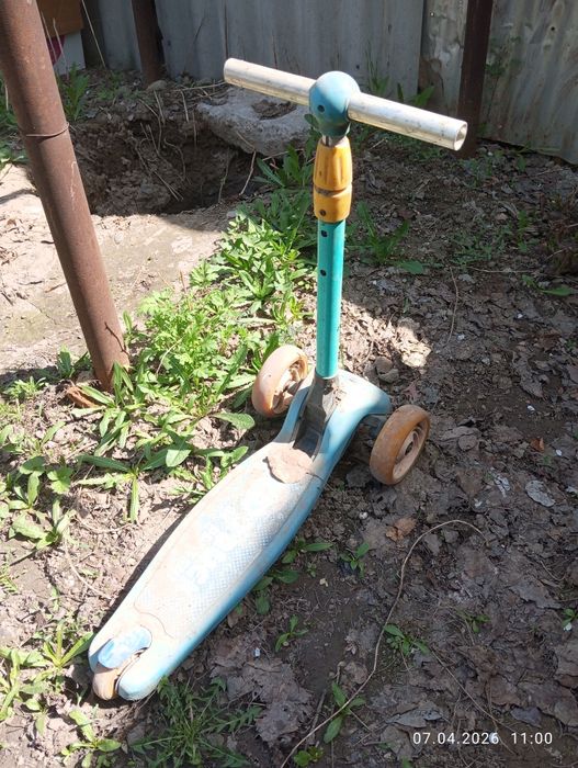 Самокат детский продам