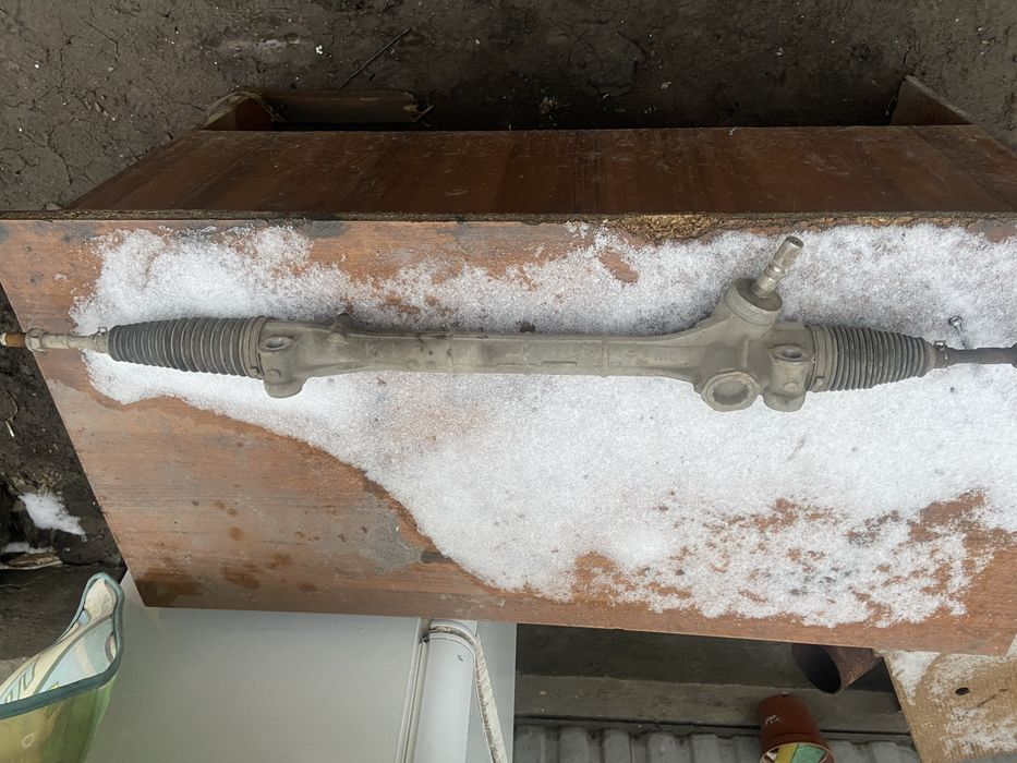 Рейка рулевая естима