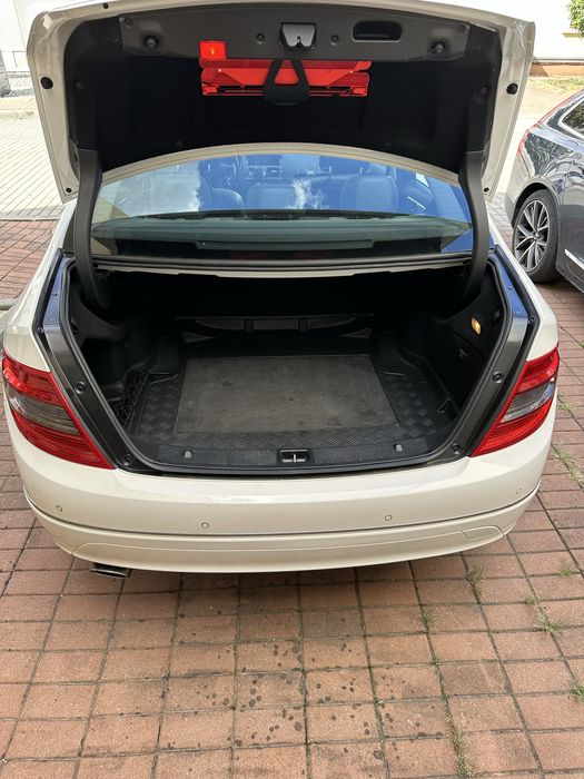 Mercedes W204 C 200 CGI