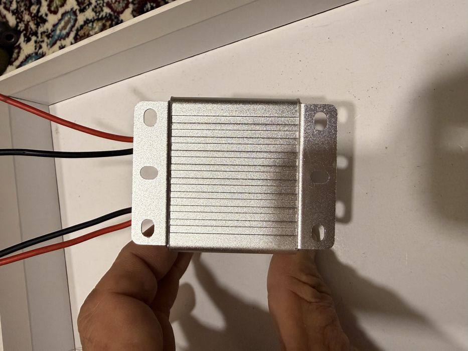 Продается преобразователь напряжения для любых автомобилей