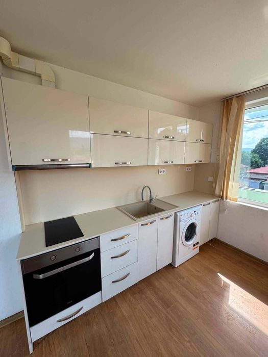 Продажба 2-стаен гр. Севлиево - гр. Севлиево 68m²