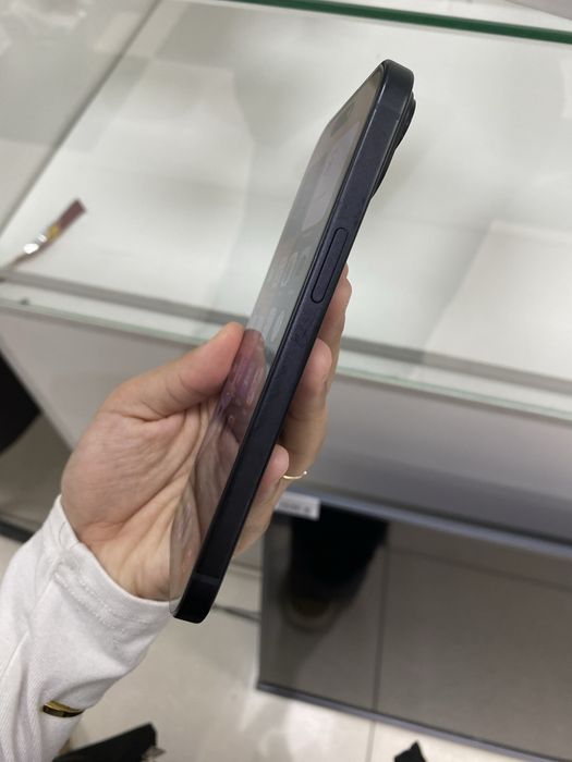 iPhone 15 128GB Идеальное состояние